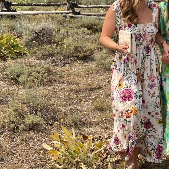 Especia Floral Maxi Dress - Size Small - Picture 1 of 3